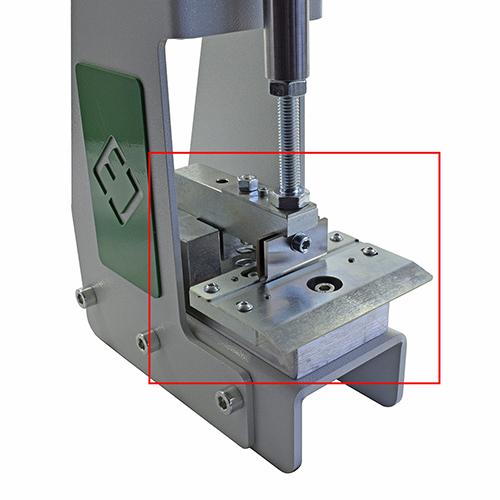Spacing Tool for Coupled Metal Zippers, 22 mm Blade (Made in Italy)